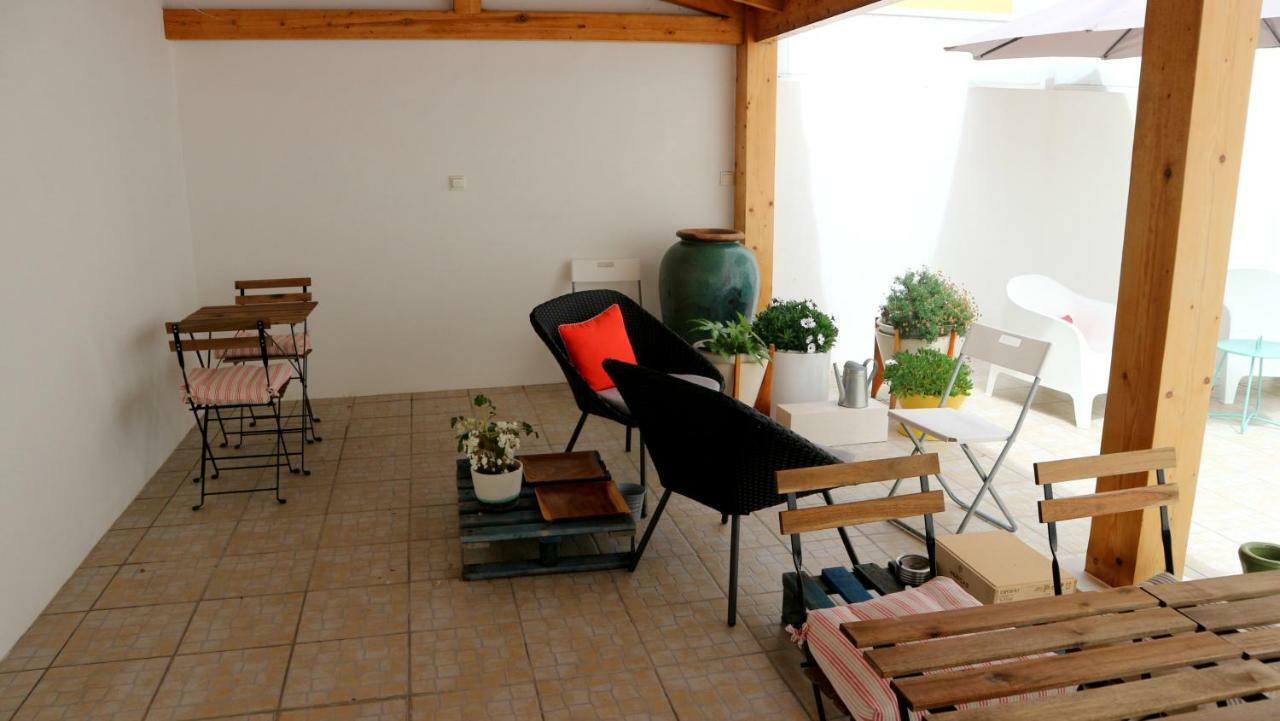 White Guest House بينيش المظهر الخارجي الصورة
